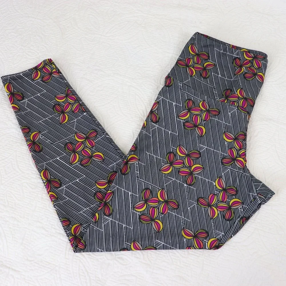 ONZIE | Floral Printed High-Rise Leggings M/L - Picture 2 of 11